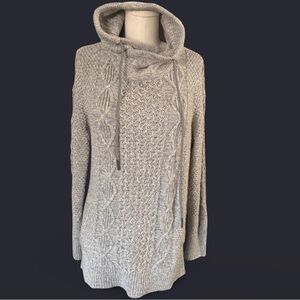 LL bean signature Cozy Gray Cable Knit Sweater